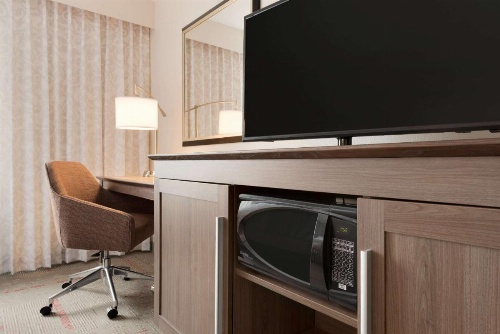 Hampton Inn By Hilton & Suites Kenosha image 19