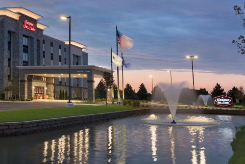 Hampton Inn By Hilton & Suites Kenosha image 25