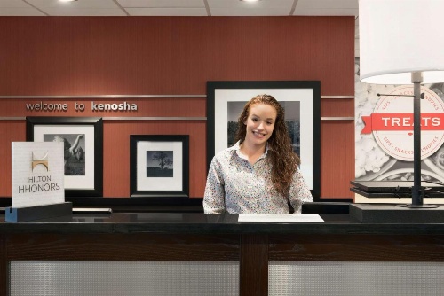 Hampton Inn By Hilton & Suites Kenosha image 27