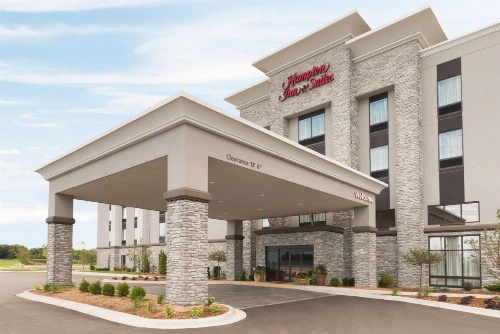 Hampton Inn By Hilton & Suites Kenosha image 28